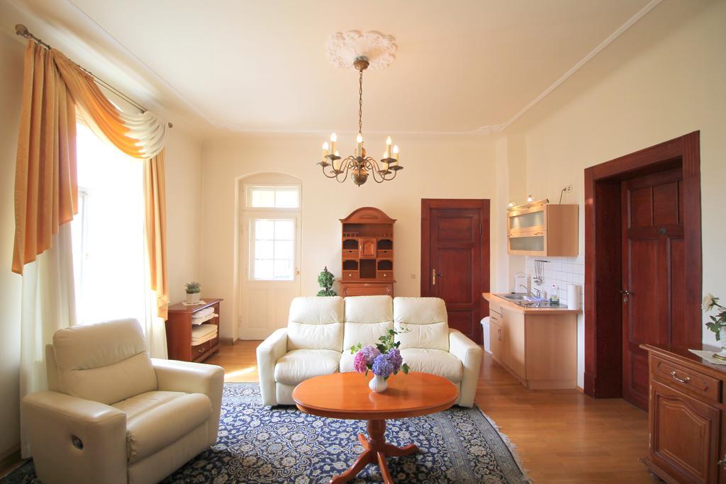 Hotel-appartement-villa Ulenburg 3*
